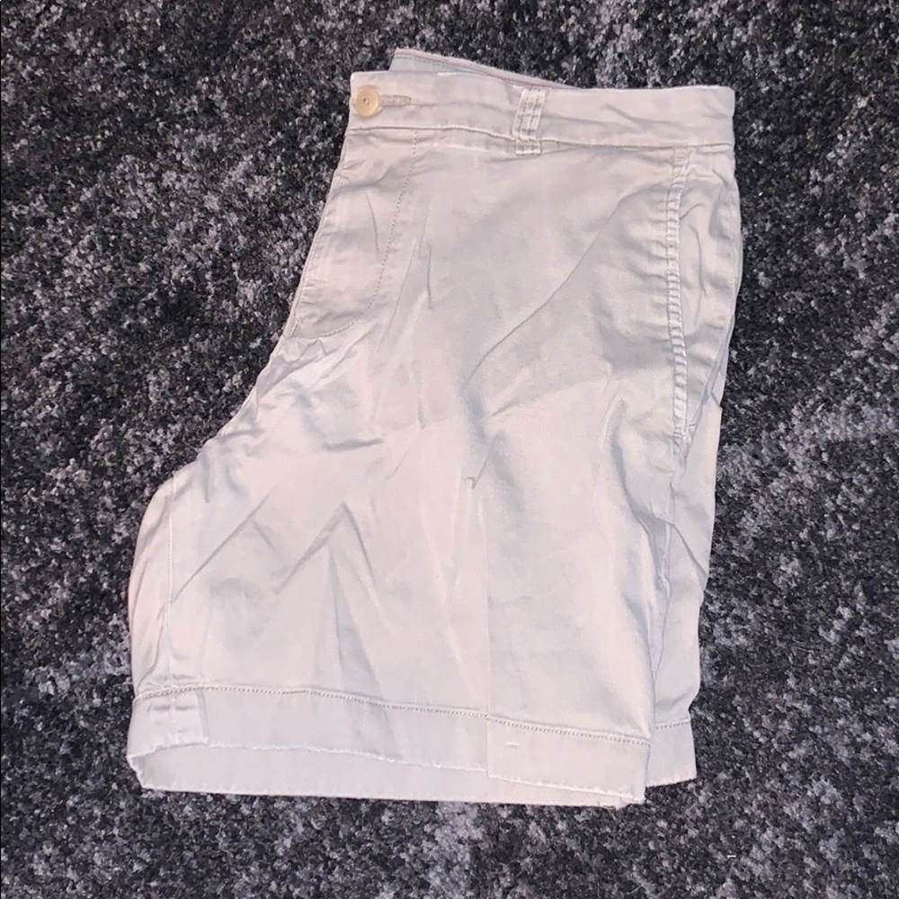 Southern Tide Khaki Shorts